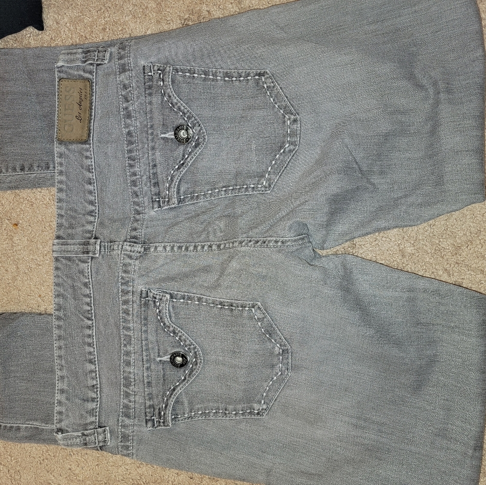 GUESS gray skinny jeans size 31